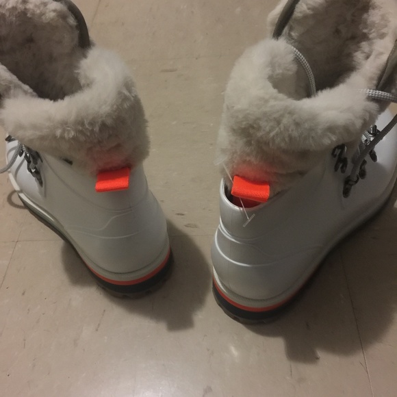 BRAND NEW Michael Kors PVC FAUX FUR Rain Boots - Picture 6 of 7